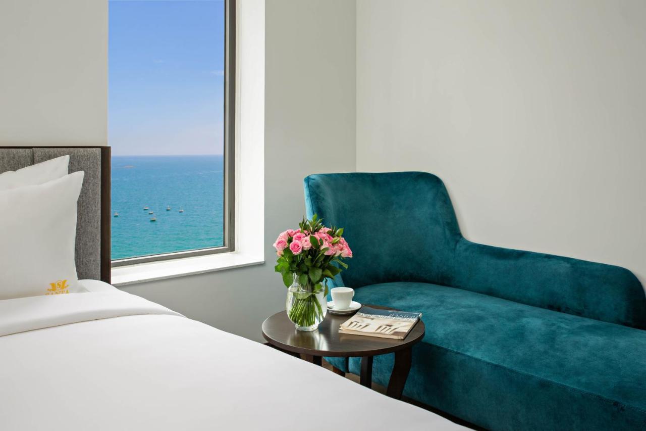 Santa Luxury Da Nang