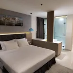 Oceanami Villas & Beach Club 3 Bedroom Villa