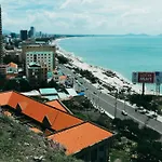 Marine Hotel & Apartment