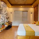 An Thai Homestay And Bar