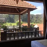 Tam Coc Marina Villa