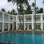 Surf4You Residence