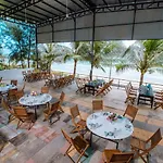 Blue Ocean Hotel