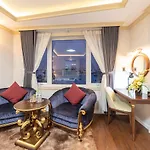 QUEEN T và T Đà Lạt