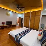Meo Vac Clay House