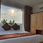Minh Manh Hotel 2