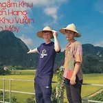 Hang Mua Central Homestay