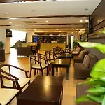 Elephants Hotel