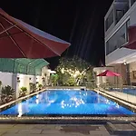 Dragon Bay Hotel