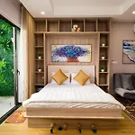 Can Ho Tms Pullman Cao Cap Studio Co Ban Cong View Bien - Golden Wave Homestay