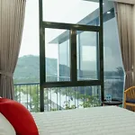Flamingos Villa Happy