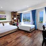 Golden Lotus Hotel - Sen Vang