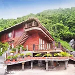 Monkey Island Resort