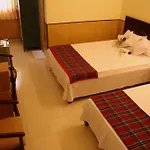 Khách sạn Thiên Vũ