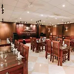 Golden Coto Hotel