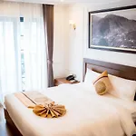 Camellia Luxury Hotel Tam Dao