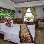 Cong Thuong Hotel
