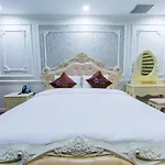 Sakura Hotel