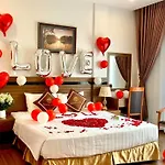 Diamond Hotel