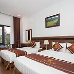 Diamond Hotel