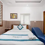 Nice House Hotel - Near My Khe Beach