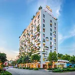 Ravatel Luxury Hotel Bac Giang