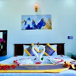 Con Son Victory Hotel