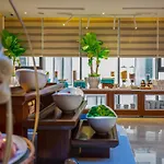 Maximilan Danang Beach Hotel