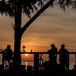 Cassia Cottage Resort And Spa