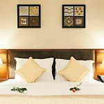 Stay Hotel