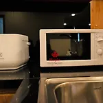 Maple Hotel & Apartment
