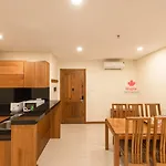 Maple Hotel & Apartment