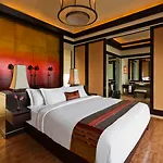 Banyan Tree Lang Co
