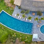 Stelia Beach Resort