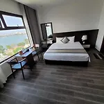 The Nova Hotel & Apartment