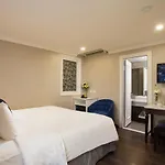 Flora Centre Hotel & Spa