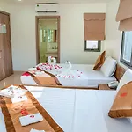 Hong Quang Hotel
