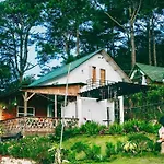 Kenny House