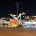 Khach San Tu Anh