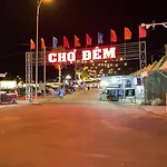 Khach San Tu Anh