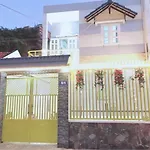 Rose Homestay
