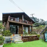 Roses Villa Tam Dao - Venuestay