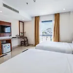 Green House Hotel