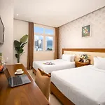 Royal Family Hotel