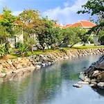 The Ocean Apartment Idcwh B302