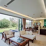 The Emblemsea Beauty Villas Da Nang