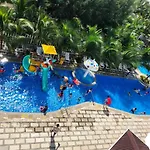 Oceanward Hotel & Resort