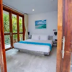 Casa Marina Resort