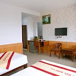 Ngoc Han Hotel By The Moment