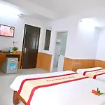 Ngoc Han Hotel By The Moment
